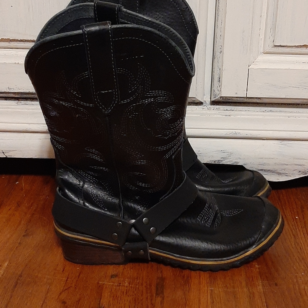 Sorel rain boots